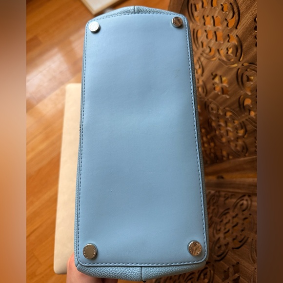 Michael Kors Teagan Large Pebbled shoulder bag - Picture 8 of 8